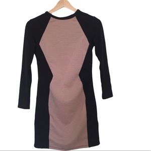 🌈 3/$25 H&M Divided Bodycon Long Sleeve Dress - Size 8